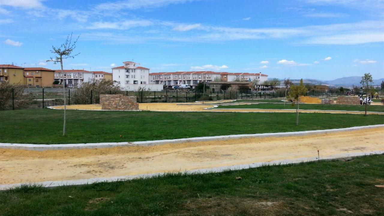 Home&Holidays Las Gabias, Granada Eksteriør billede